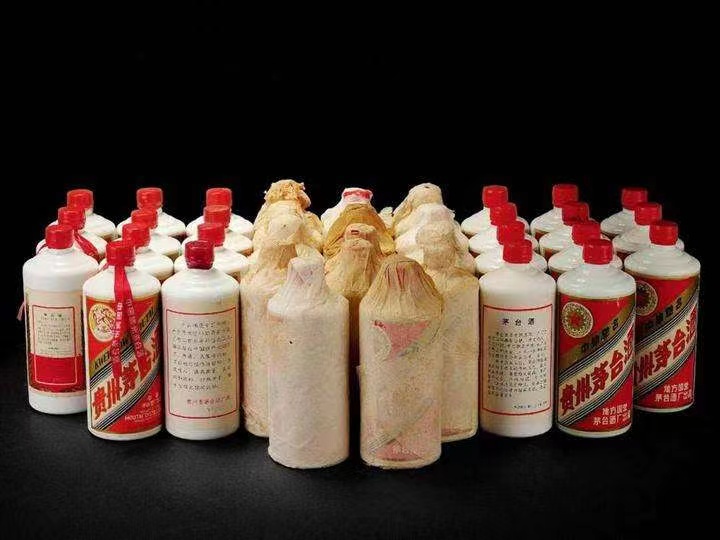 阳山日照岚山回收酒价格哪里回收(附近上门回收茅台酒）?